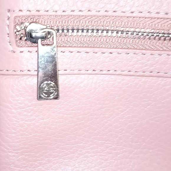 Giani Bernini Genuine Pebbled Pink Leather Triple Zip Crossbody Bag - Picture 2 of 12